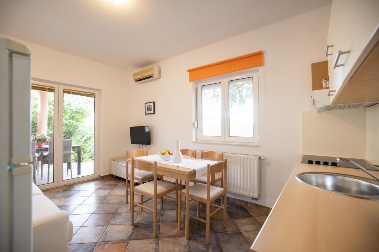 Apartment Leon Bibinje Zewnętrze zdjęcie